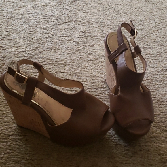 Jessica Simpson wedge - Picture 1 of 3